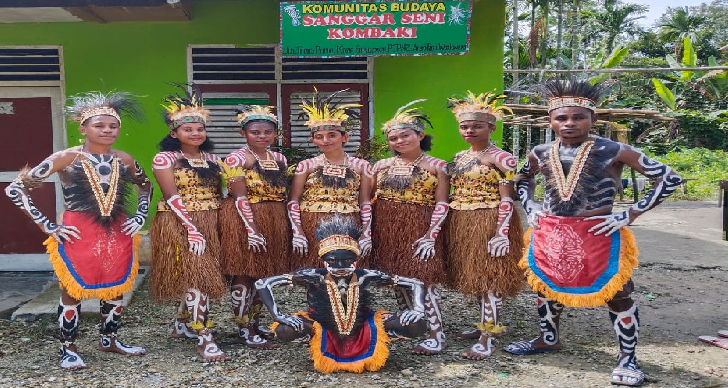 MENJAGA WARISAN TARIAN ADAT: MENGGABUNGKAN TEKNOLOGI DAN BUDAYA UNTUK GENERASI MENDATANG